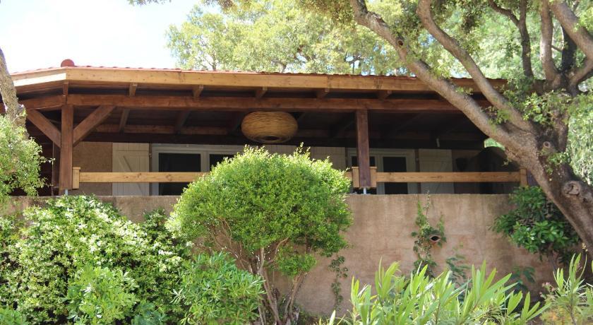 Hotel Les Hauts De Porto-Vecchio Ruang foto